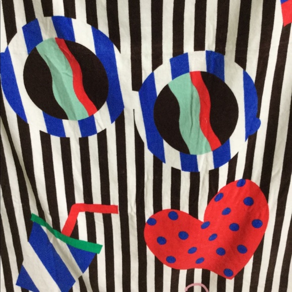 🌴🥥Henri Bendel Exclusive Beach Towel🥥🌴 - Picture 5 of 8